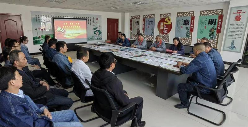 物產(chǎn)工投公司紀(jì)委舉辦&ldquo;崇廉、尊廉、敬廉&rdquo; 廉潔文化手抄報評比活動